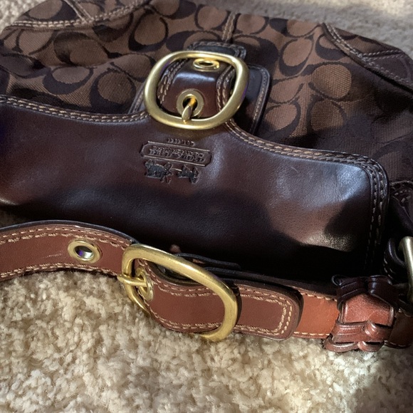 Authentic COACH bag with original dust bag! 10” x 7.5”. Like new! Used once! - Picture 5 of 9